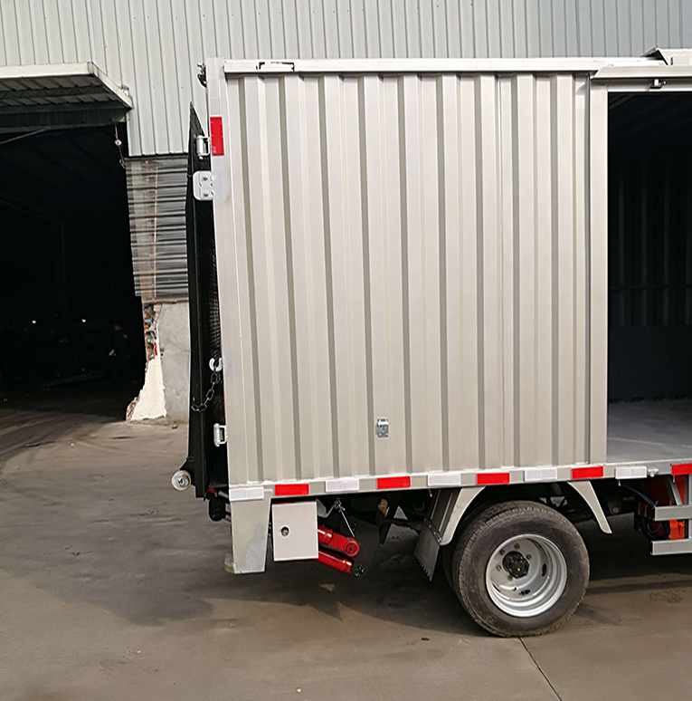 Micro truck tail plate