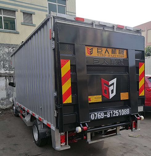 Truck tailboard Truck tailboard